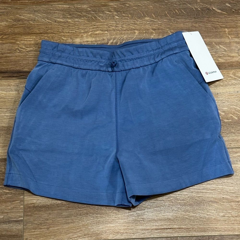 Lululemon Softstreme HR Shorts Oasis Blue 4inch Sz 6 NEW Cozy Athleisure Short - Picture 2 of 7